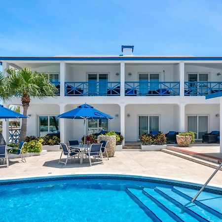 Augusta Bay Hotel จอร์จทาวน์ ภายนอก รูปภาพ