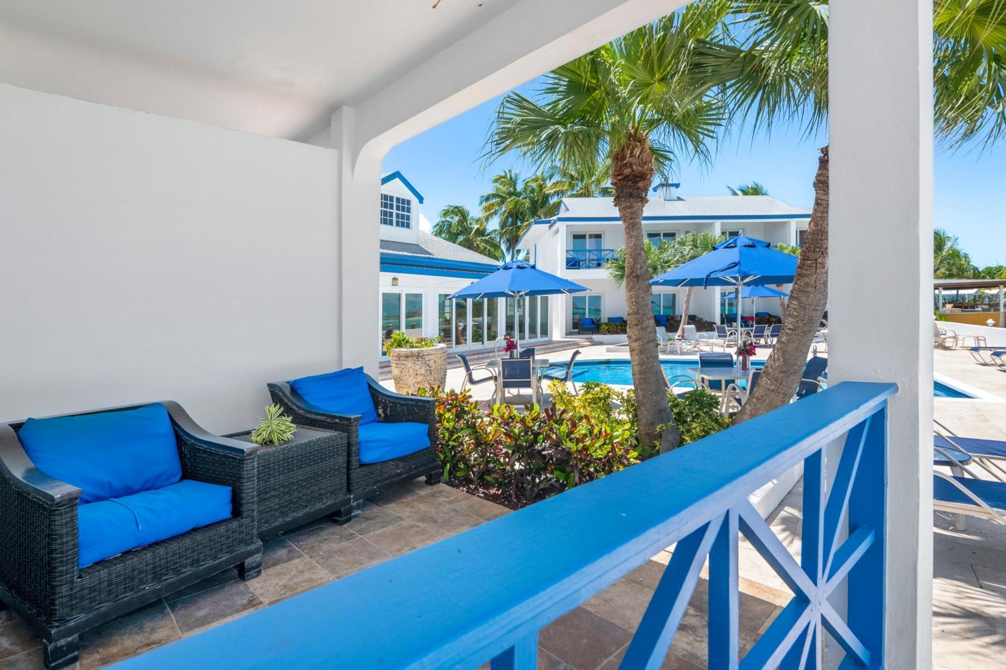 Augusta Bay Hotel จอร์จทาวน์ ภายนอก รูปภาพ