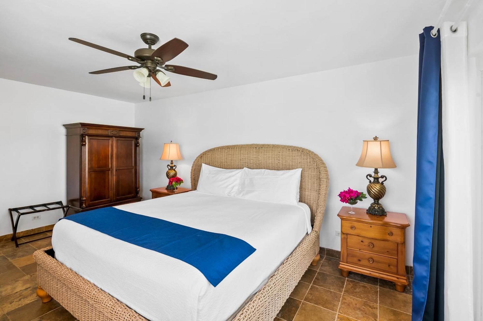 Augusta Bay Hotel จอร์จทาวน์ ภายนอก รูปภาพ